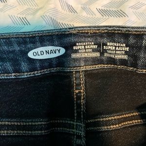 Old Navy rockstar super skinny jeans